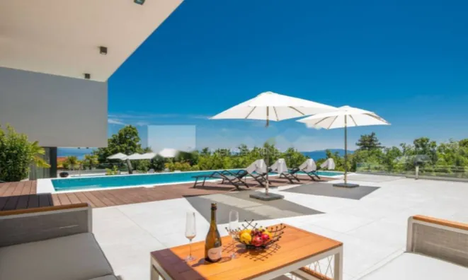 Недвижимость Новое жилье в центре Опатии: 7