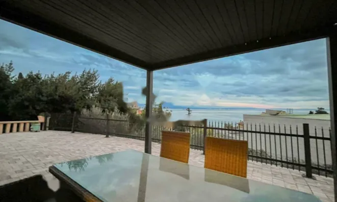 Недвижимость Четырехкомнатная квартира, Центр, Опатия: 2