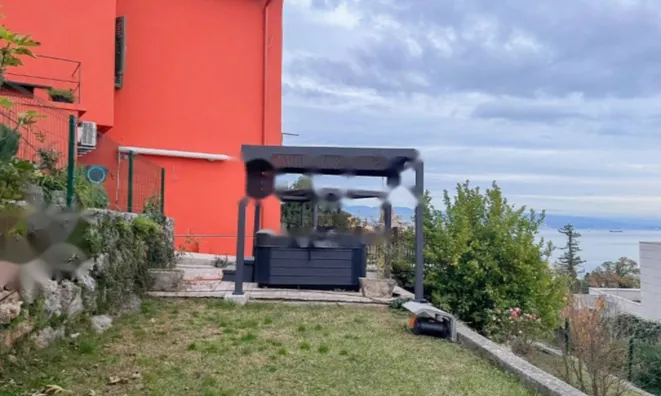 Недвижимость Четырехкомнатная квартира, Центр, Опатия: 12