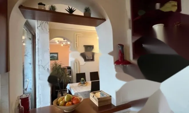 Недвижимость Четырехкомнатная квартира Центр: 10