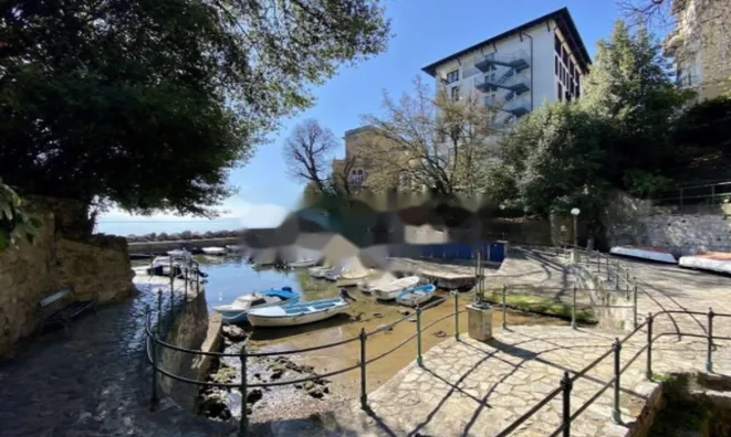 Недвижимость Трёхкомнатная квартира, центр: 4