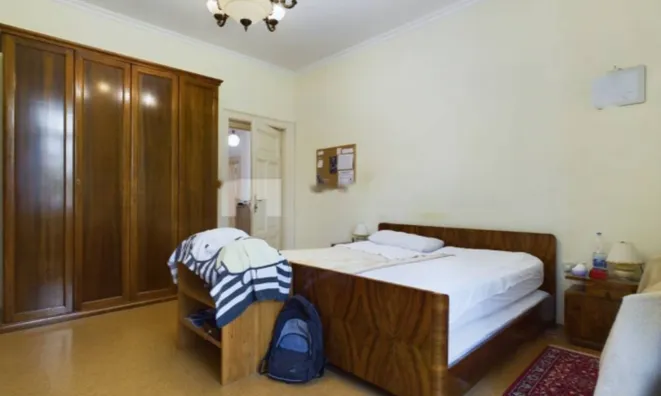 Недвижимость Четырехкомнатная квартира в центре: 13