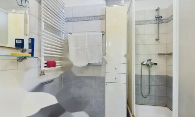 Недвижимость Четырехкомнатная квартира в центре: 16