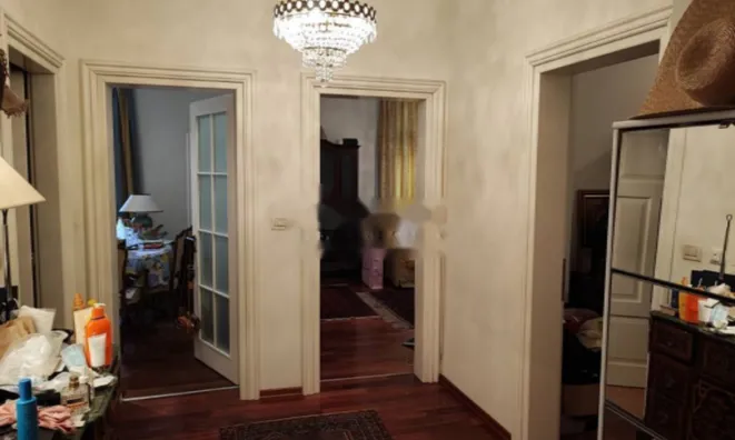 Недвижимость Трехкомнатная квартира Центр: 8