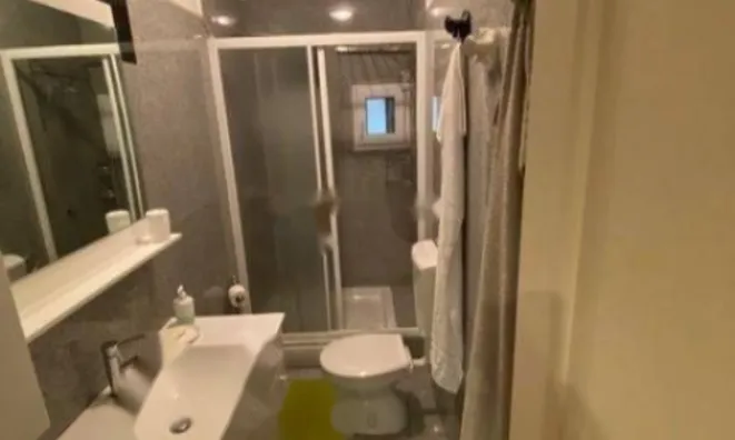 Недвижимость Двухкомнатная квартира, Центр: 12