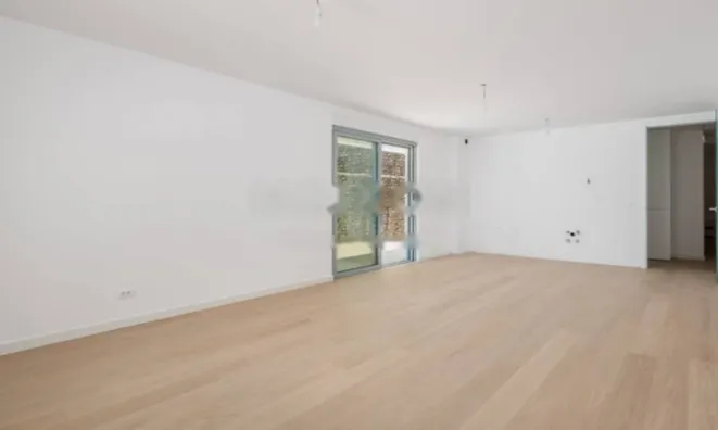 Недвижимость Двухкомнатная квартира, Центр: 23