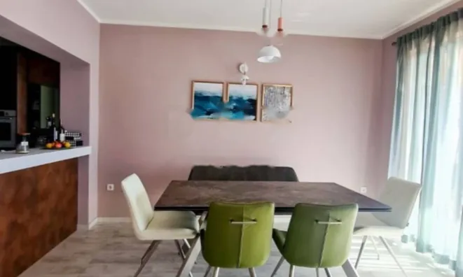 Недвижимость Четырехкомн. квартира в центре: 10