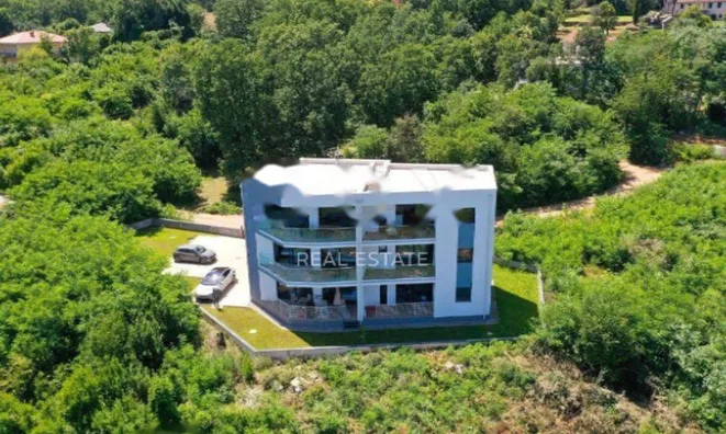 Недвижимость Квартира с тремя комнатами в центре Опатии: 2