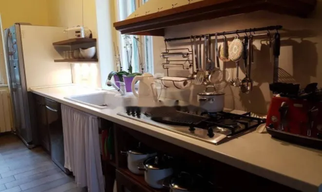 Недвижимость Трёхкомнатная квартира Центр: 1