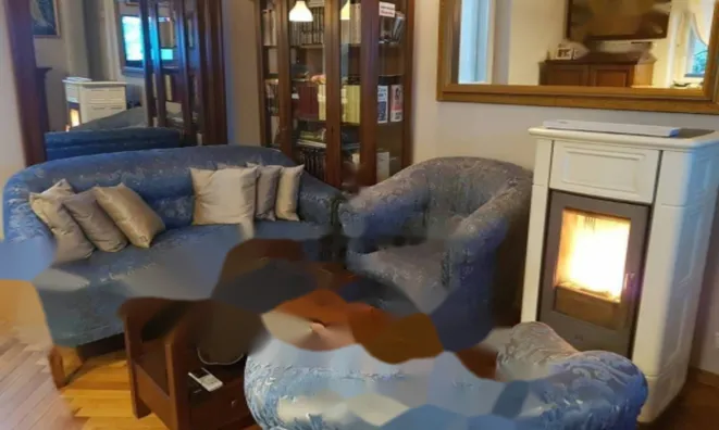 Недвижимость Трёхкомнатная квартира Центр: 2