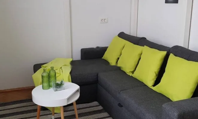 Недвижимость Трёхкомнатная квартира Центр: 15