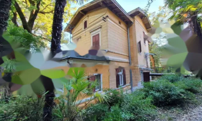 Недвижимость Четырехкомнатная квартира в центре Опатии: 9