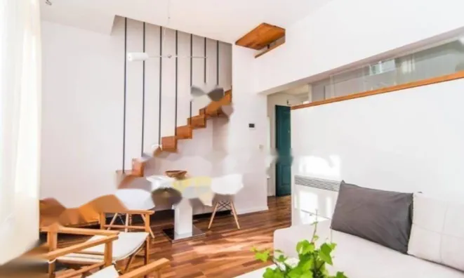 Недвижимость Двухкомнатная квартира в центре: 2