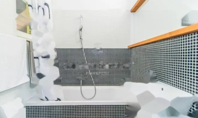 Недвижимость Двухкомнатная квартира в центре: 8