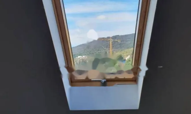 Недвижимость Двухкомнатная квартира в центре: 11