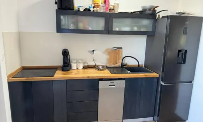 Недвижимость Двухкомнатная квартира 56 м²: 11