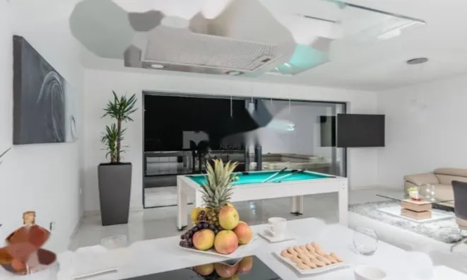 Недвижимость Семейный дом 210 м², Центр: 5