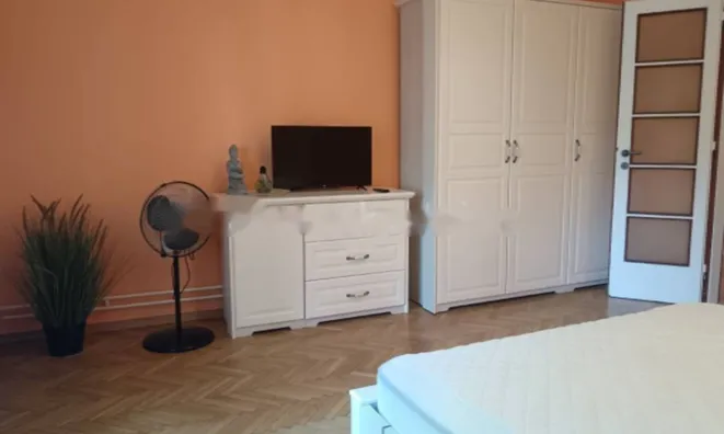 Недвижимость Четырёхкомнатная квартира, Центр, Опатия: 11