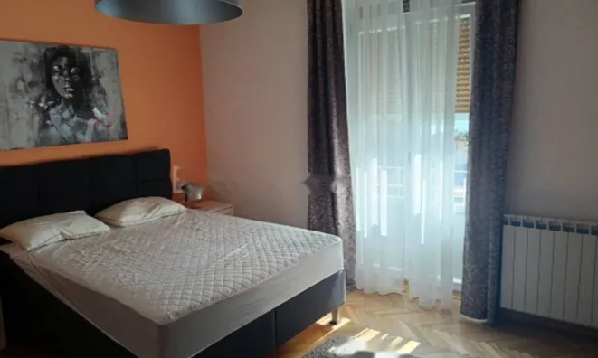 Недвижимость Четырёхкомнатная квартира, Центр, Опатия: 16