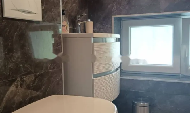 Недвижимость Четырёхкомнатная квартира, Центр, Опатия: 24