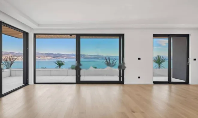 Недвижимость Четырехкомнатная квартира, Центр, Опатия.: 4