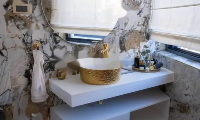 Недвижимость Четырехкомнатная квартира, Центр, Опатия: 24