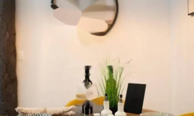 Недвижимость Двухкомнатная квартира, центр: 17