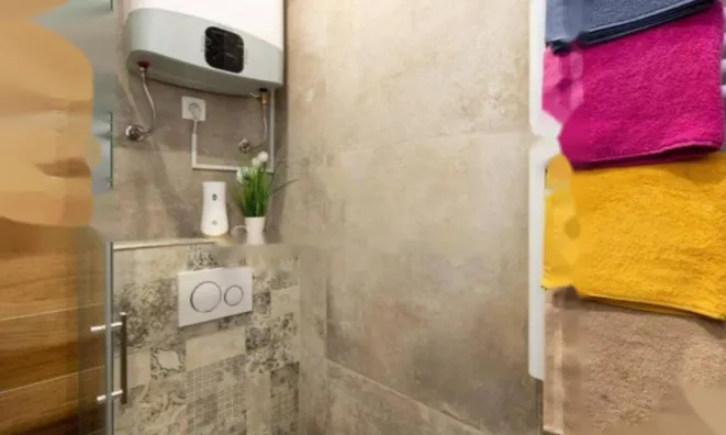 Недвижимость Двухкомнатная квартира, центр: 24