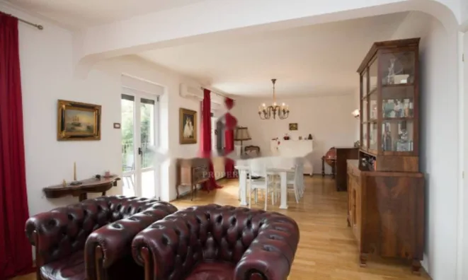 Недвижимость Дом в центре Опатии: 4