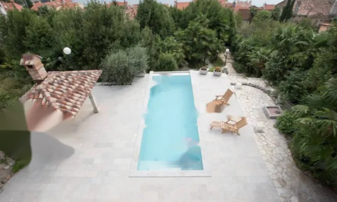 Недвижимость Дом в центре Опатии: 12