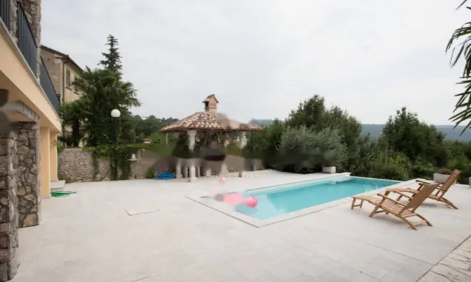 Недвижимость Дом в центре Опатии: 13