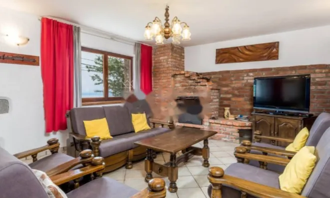 Недвижимость Семейный дом 480 м², Запад: 13