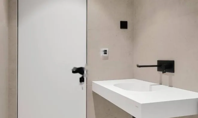 Недвижимость Четырехкомнатная квартира Центр: 20