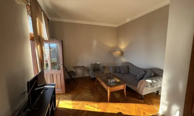 Недвижимость Трехкомнатная квартира Центр: 4