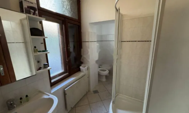 Недвижимость Трехкомнатная квартира Центр: 16