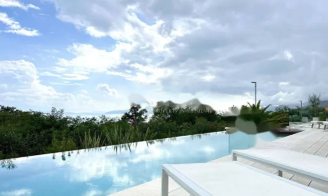 Недвижимость Центральный дом в Опатии: 10