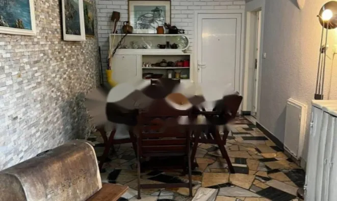 Недвижимость Двухкомнатная квартира в центре: 9