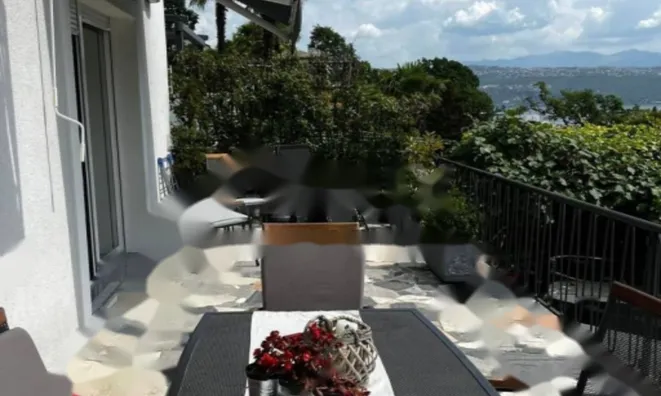 Недвижимость Двухкомнатная квартира в центре: 11