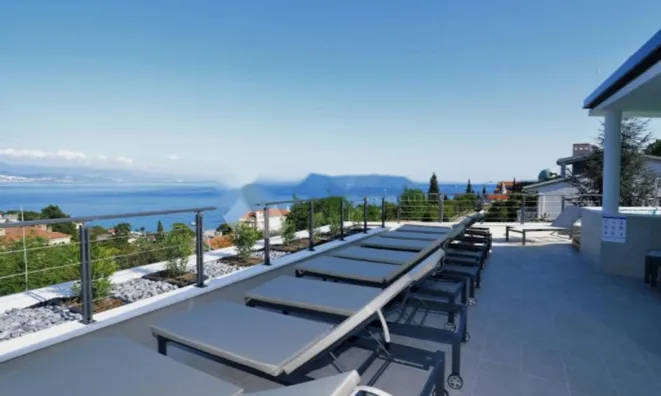 Недвижимость Новый дом в центре Опатии: 2