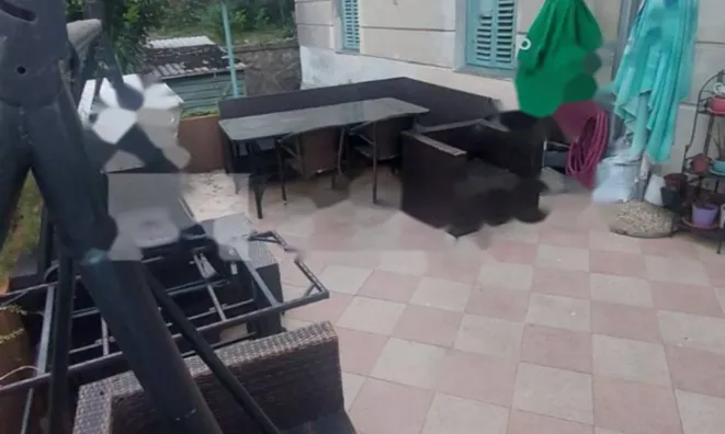 Недвижимость Трехкомнатная квартира в центре: 5