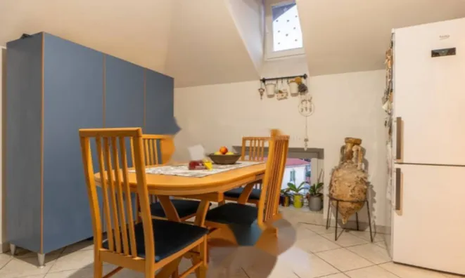 Недвижимость Трёхкомнатная квартира в центре: 8