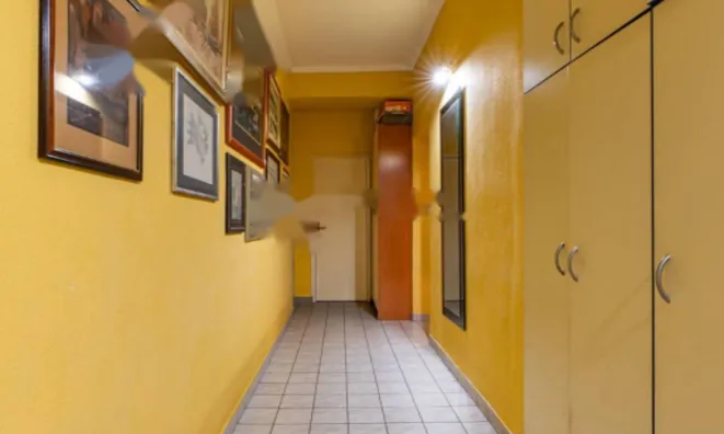 Недвижимость Трёхкомнатная квартира в центре: 20