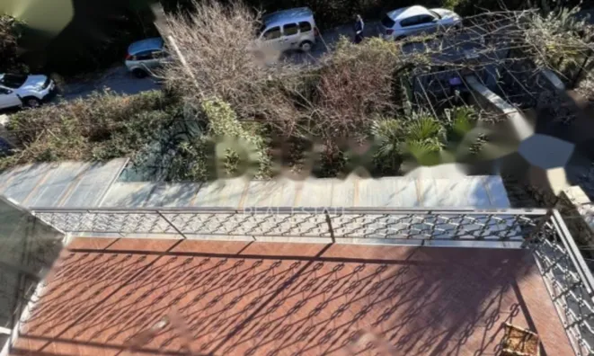 Недвижимость Семейный дом 500 м², Центр: 9