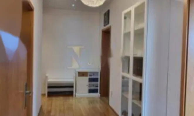 Недвижимость Трёхкомнатная квартира Побрии: 5