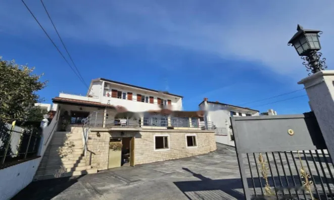 Недвижимость Особняк 542 м² в центре Опатии: 1