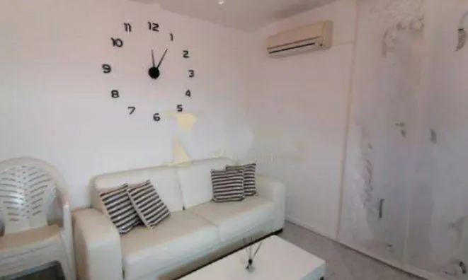 Недвижимость Четырехкомнатная квартира, Ичицы: 3