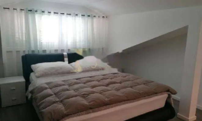 Недвижимость Четырехкомнатная квартира, Ичицы: 8