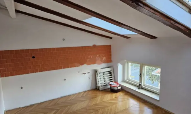 Недвижимость Трёхкомнатная квартира, центр: 1