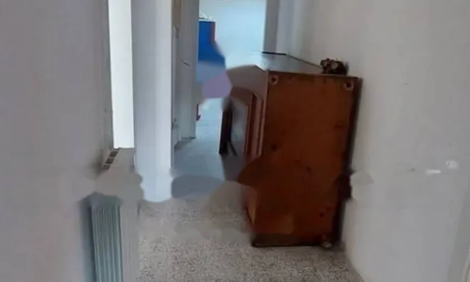 Недвижимость Трёхкомнатная квартира, центр: 8