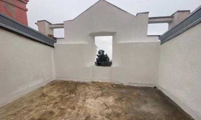 Недвижимость Трёхкомнатная квартира, центр: 15